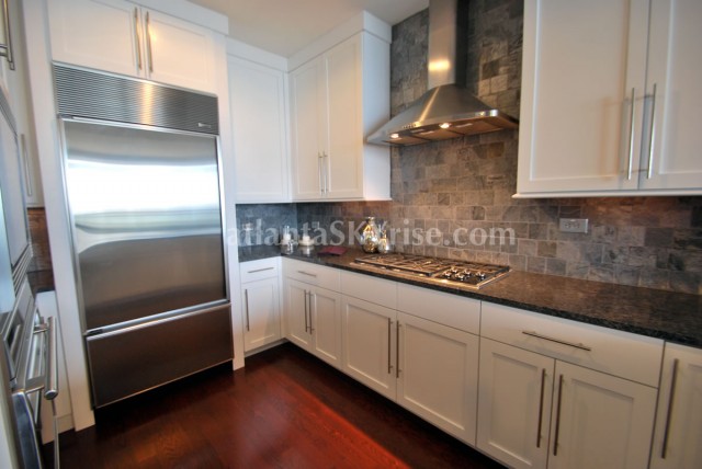 Sovereign C Model Kitchen 4