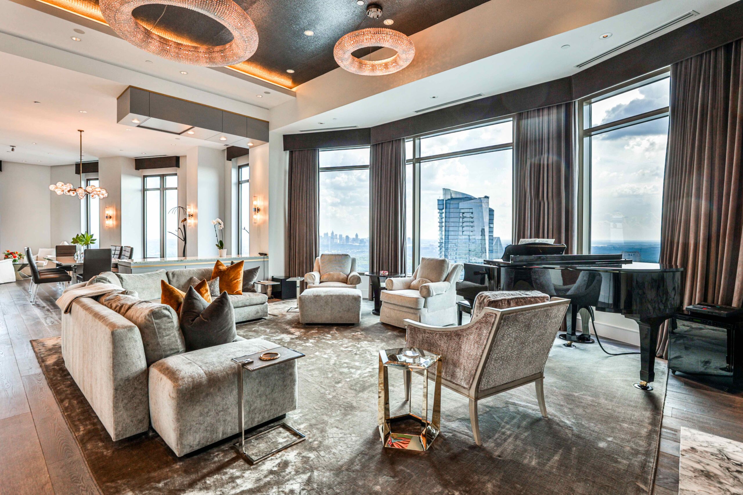 Photo inspiration: Picture Idea: Living Large In A Full Floor Waldorf Astoria Penthouse